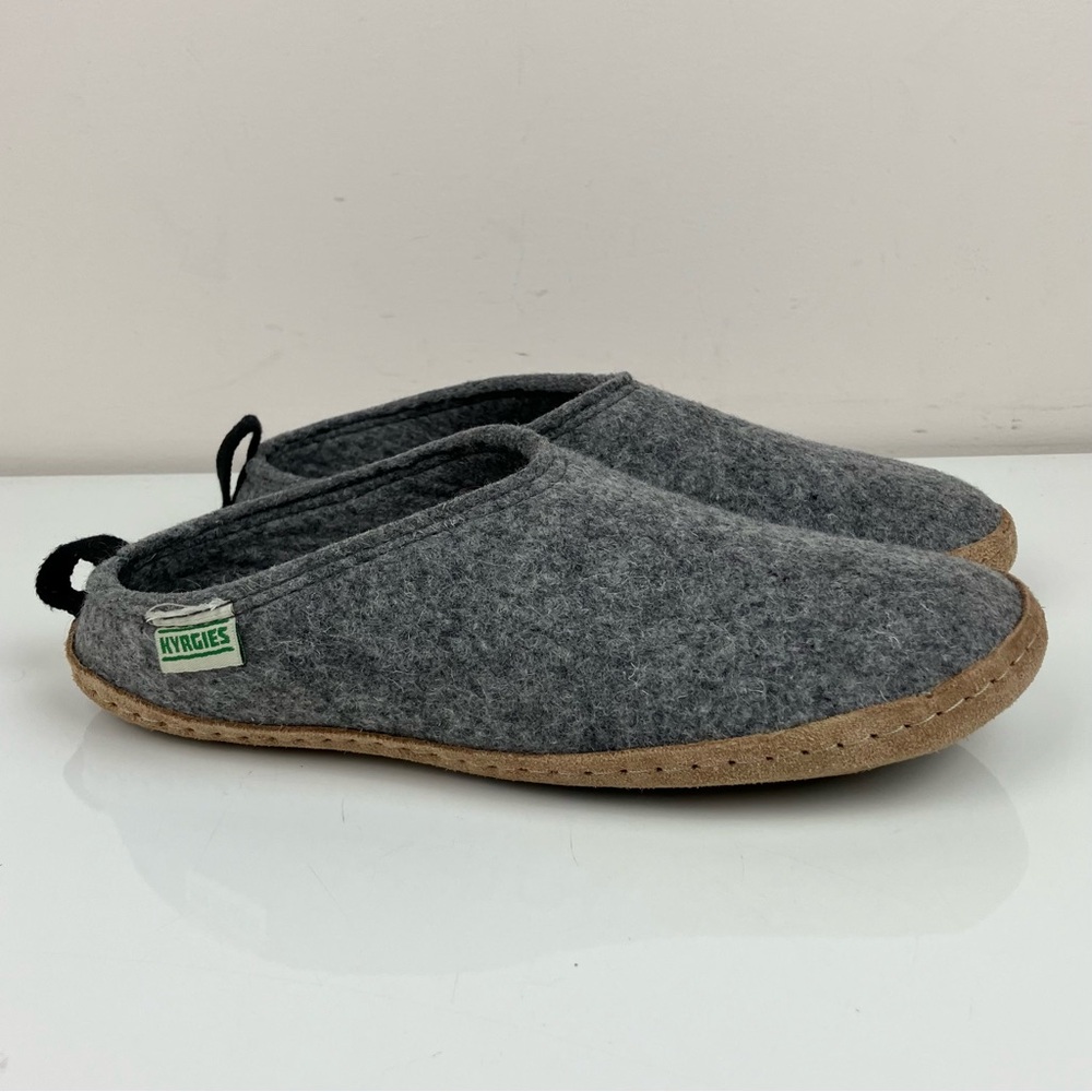 Kyrgies Women’s Size 38 / 7.5 Gray Wool Felt Slip On Mule House Slippers